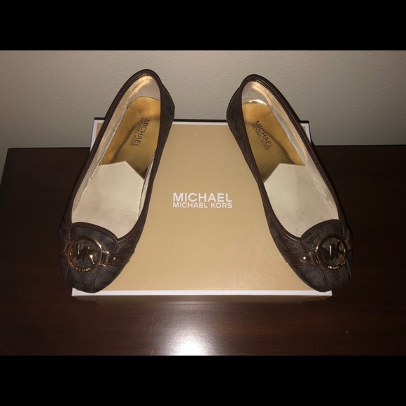 Michael Kors flats size 9.5 - Picture 1 of 5
